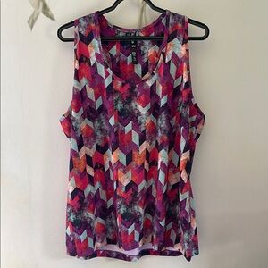 Lukka Colorful Geometric Activewear Racerback Women's Tank Top